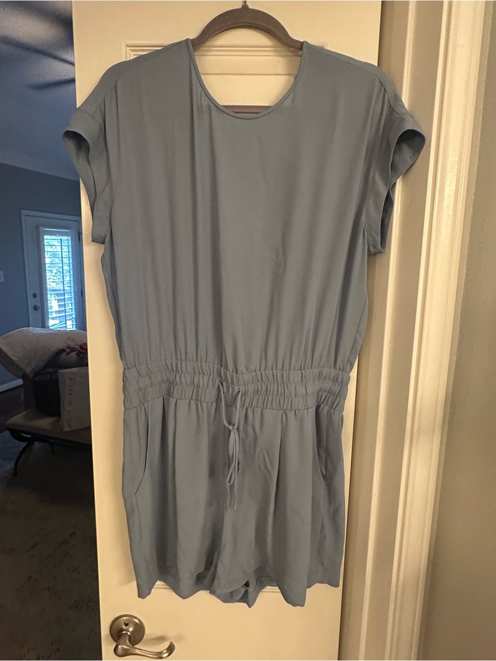 BCBGMaxAzria Light Blue Short-Sleeve Drawstring Romper